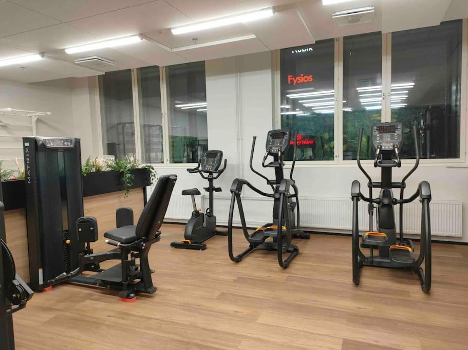 Brand New Modern Condo Built-In Mall Of Tripla Helsinki Exterior foto
