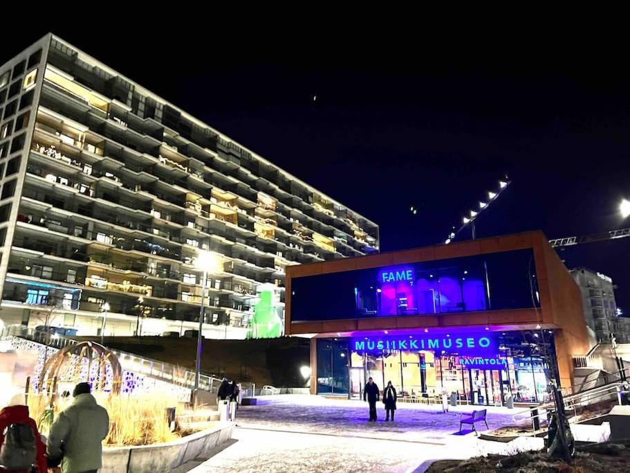 Brand New Modern Condo Built-In Mall Of Tripla Helsinki Exterior foto